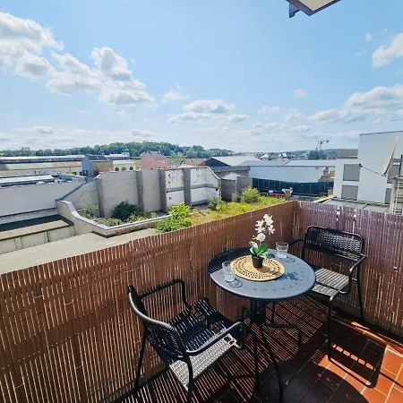 Apartment Bright 1 Bedroom With A Private Terrace