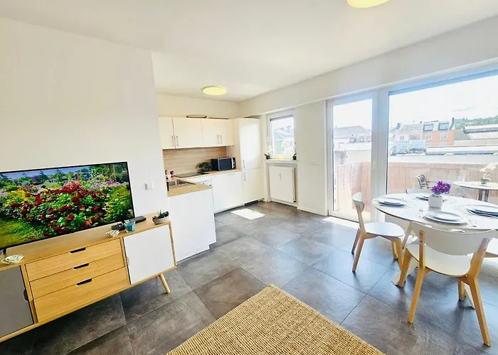 Bright 1 Bedroom With A Private Terrace Διαμέρισμα *